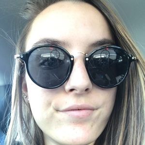 Meet your Posher, Jacquelyn